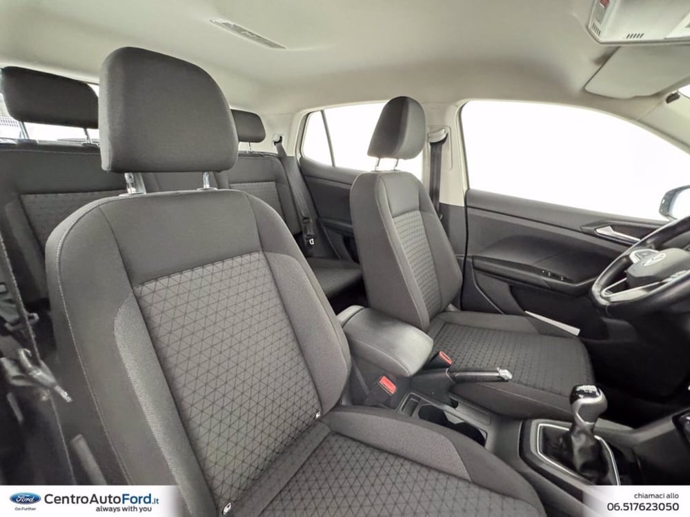 Volkswagen T-Cross usata a Roma (7)