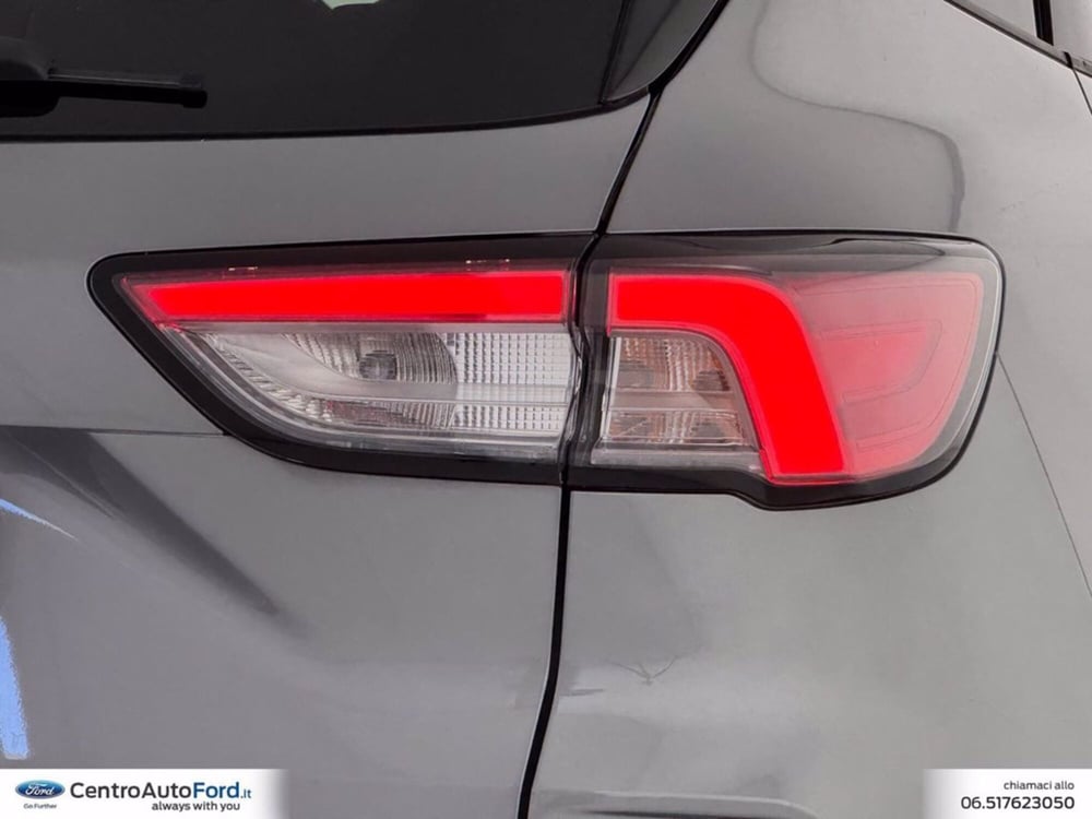 Ford Kuga usata a Roma (17)