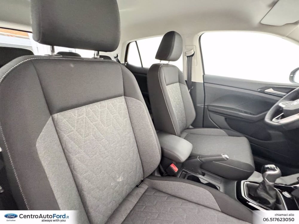Volkswagen T-Cross nuova a Roma (7)