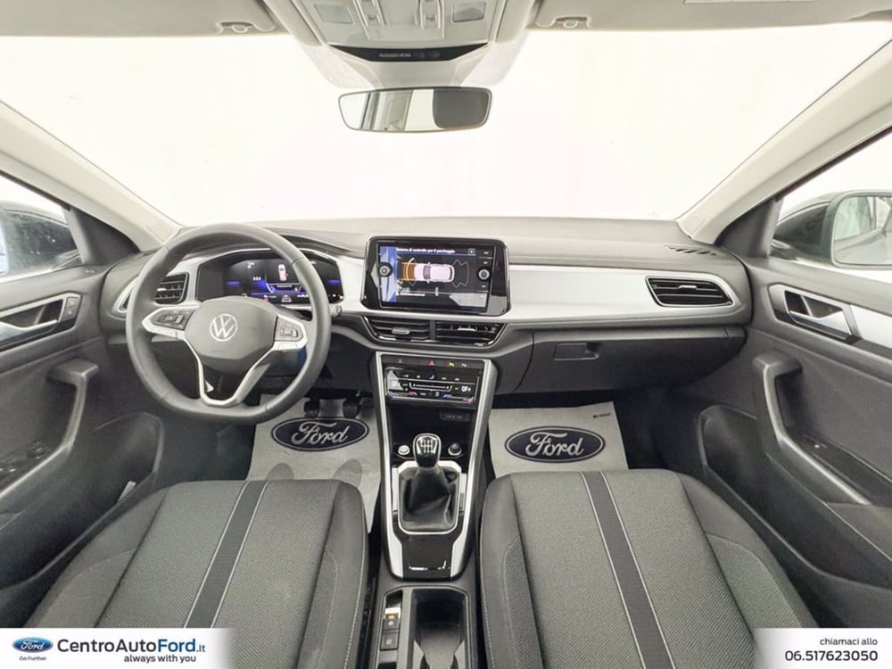 Volkswagen T-Roc nuova a Roma (10)