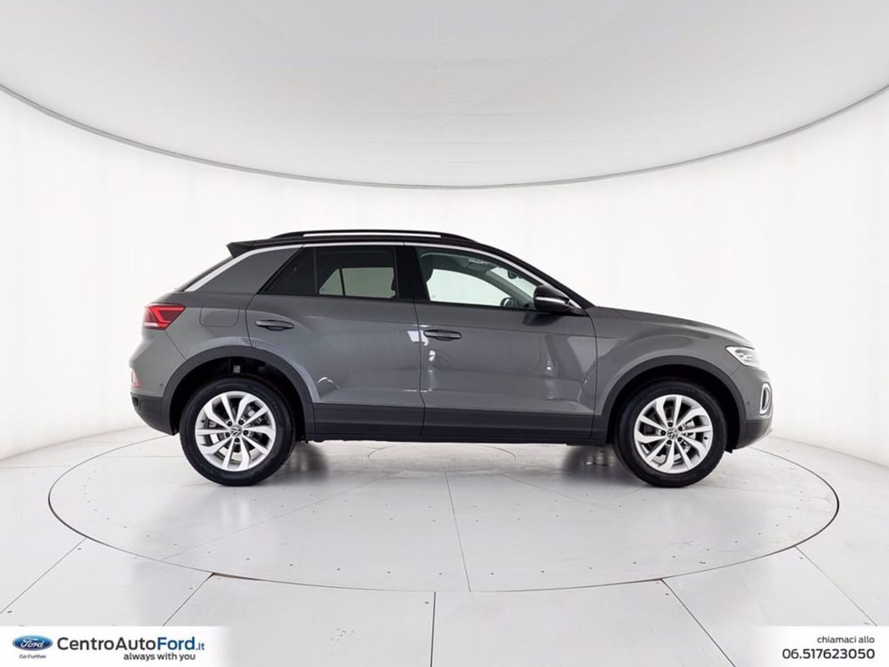 Volkswagen T-Roc nuova a Roma (5)