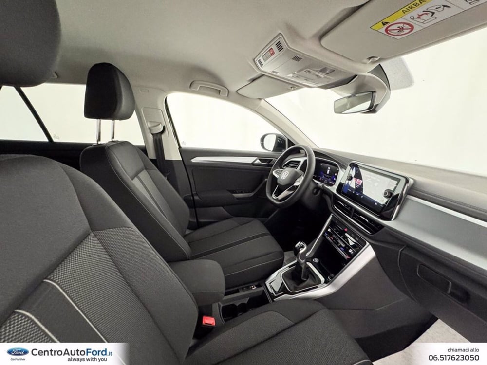 Volkswagen T-Roc nuova a Roma (6)