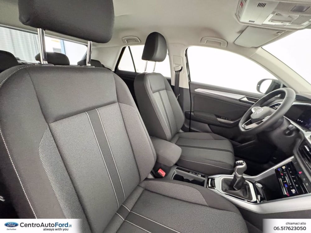 Volkswagen T-Roc nuova a Roma (7)
