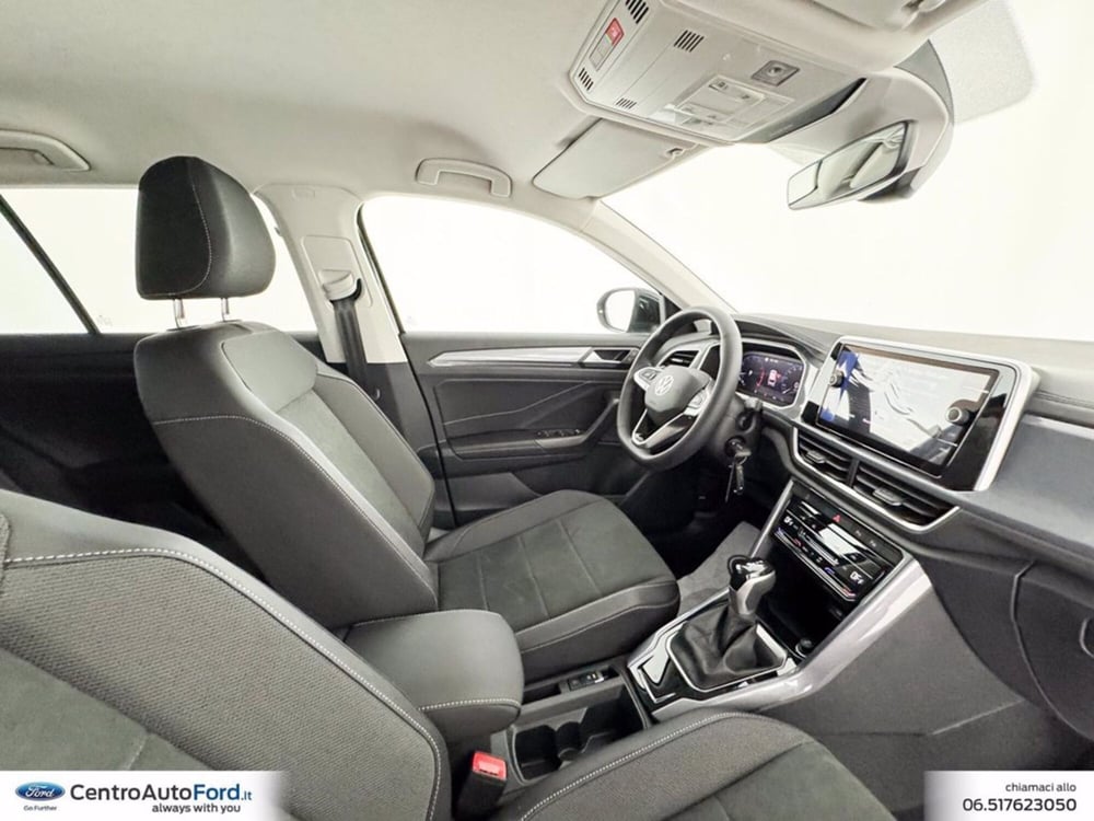 Volkswagen T-Roc nuova a Roma (6)