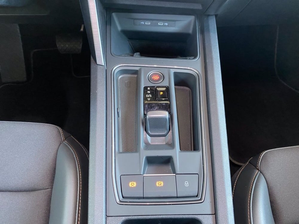 Cupra Formentor usata a Milano (15)