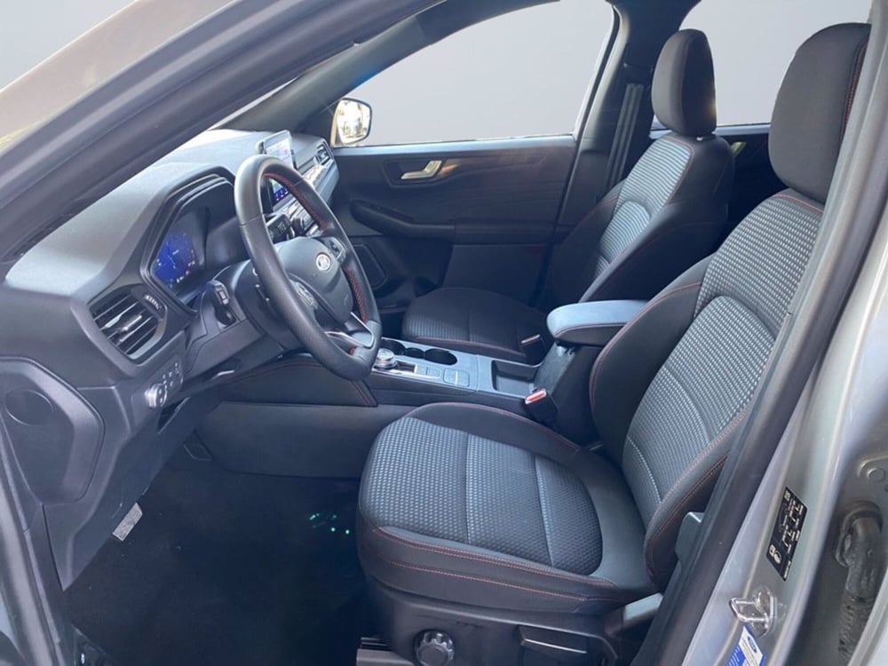 Ford Kuga usata a Milano (9)