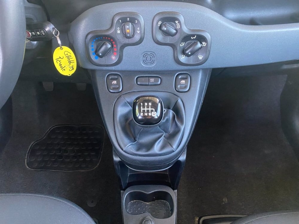 Fiat Panda Cross usata a Milano (15)