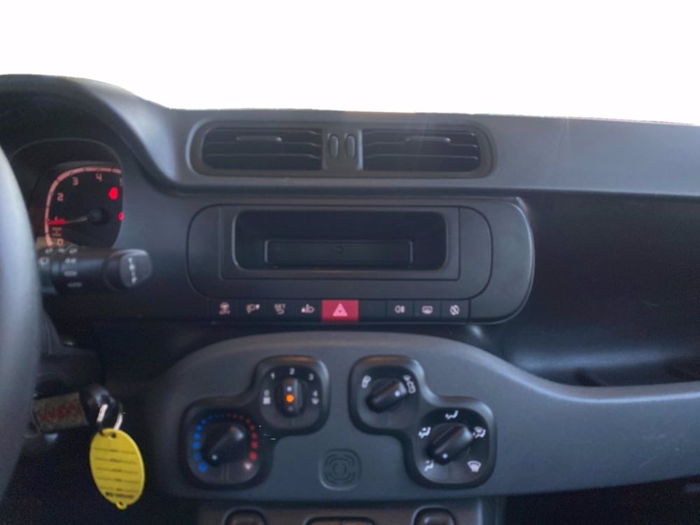 Fiat Panda Cross usata a Milano (14)