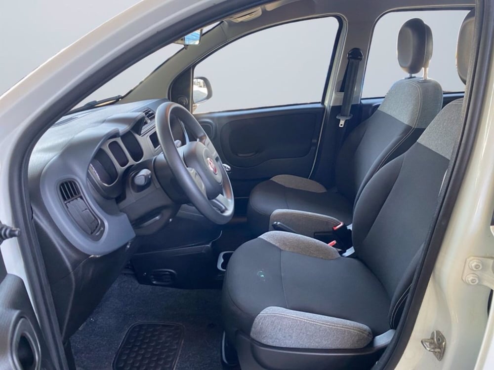 Fiat Panda Cross usata a Milano (9)