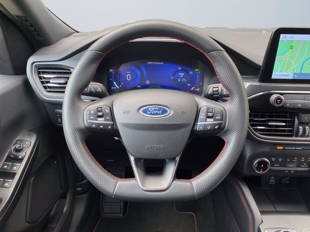 Ford Kuga usata a Milano (13)