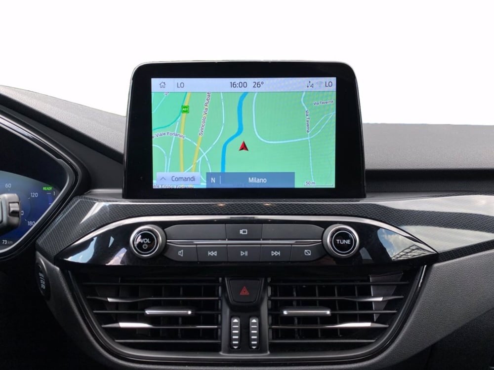 Ford Kuga usata a Milano (14)