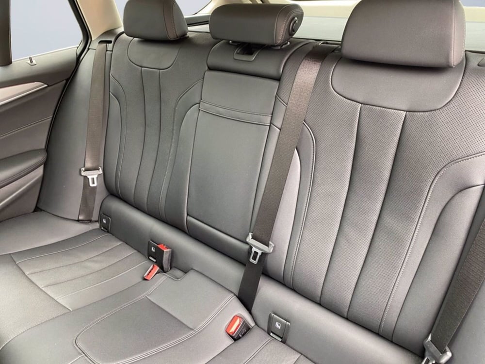 BMW Serie 5 Touring usata a Milano (10)