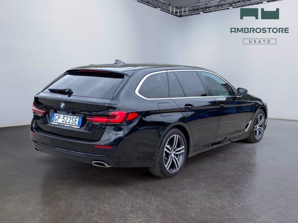 BMW Serie 5 Touring usata a Milano (5)