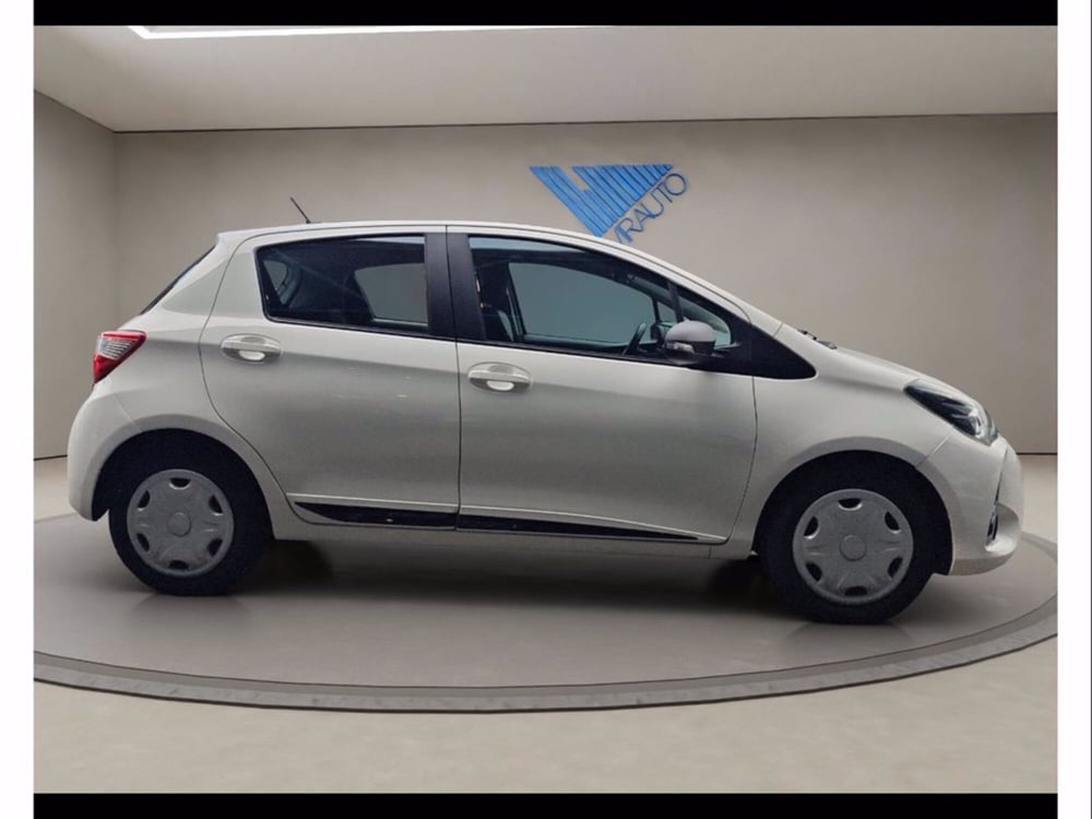 Toyota Yaris usata a Catania (7)