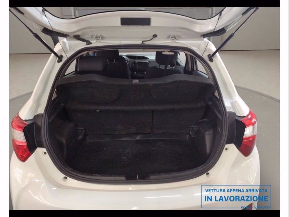 Toyota Yaris usata a Catania (12)