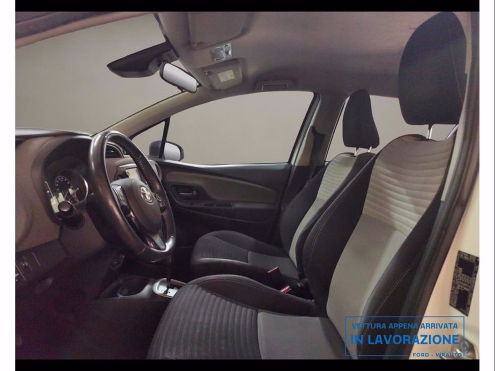 Toyota Yaris usata a Catania (9)