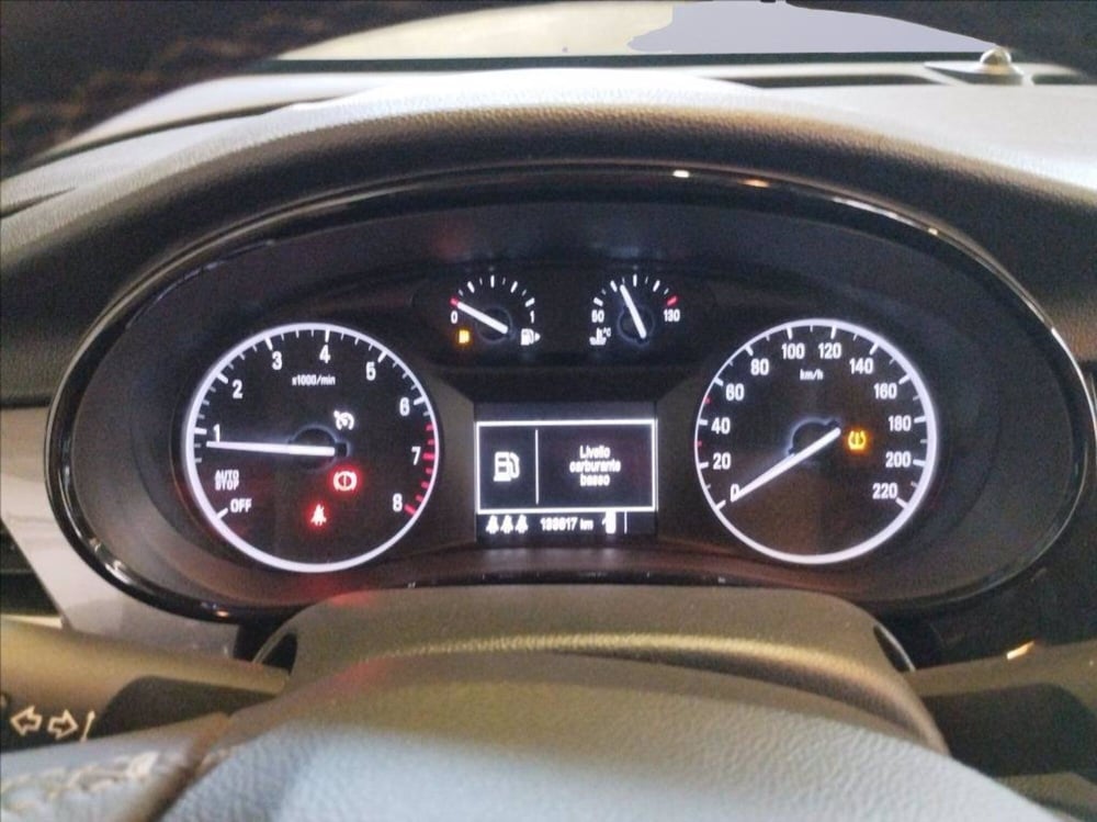 Opel Mokka usata a Milano (12)