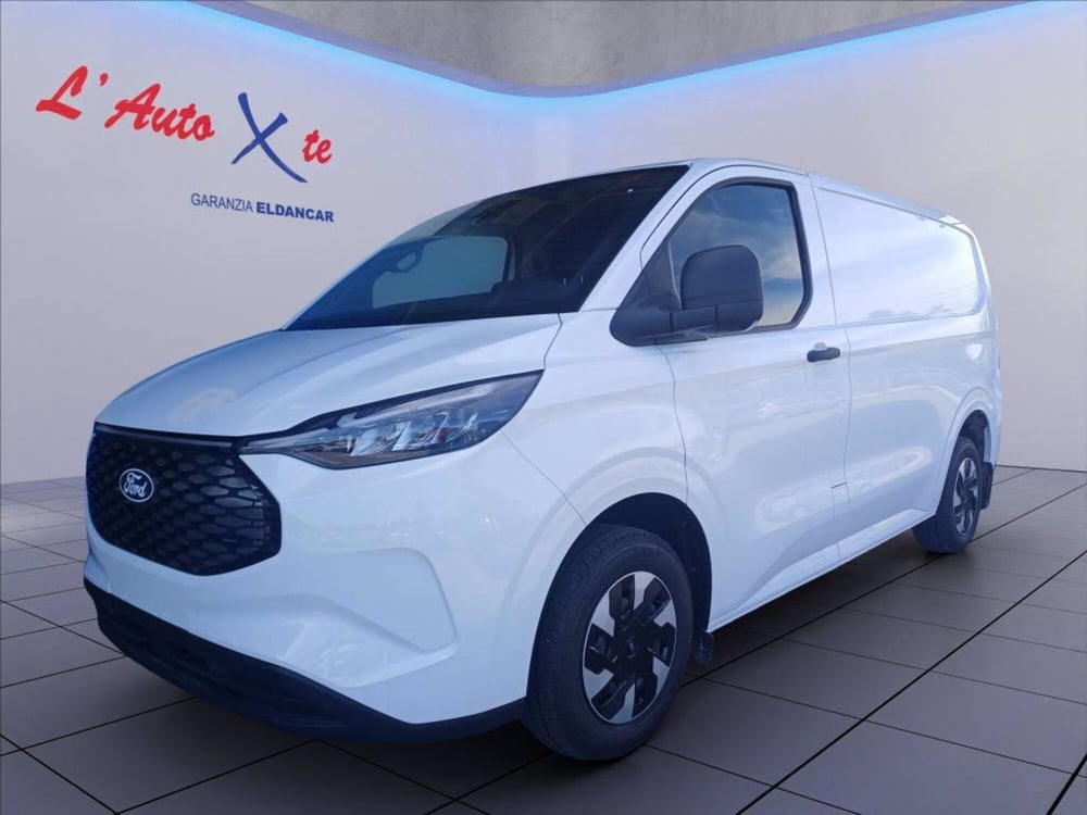Ford E-Transit Custom Furgone nuova a Milano (3)