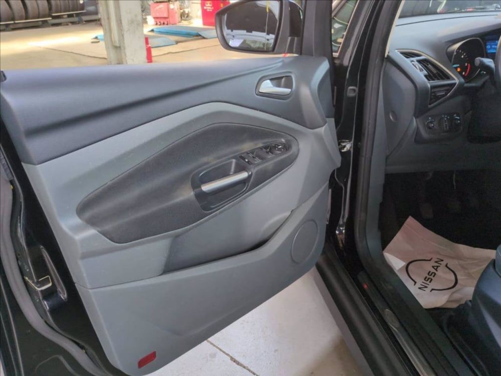 Ford C-Max usata a Milano (11)