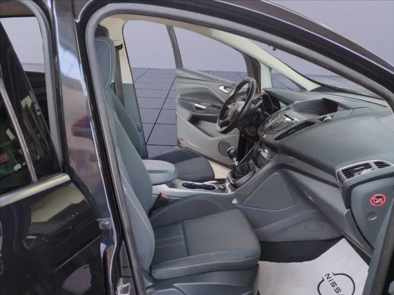 Ford C-Max usata a Milano (13)