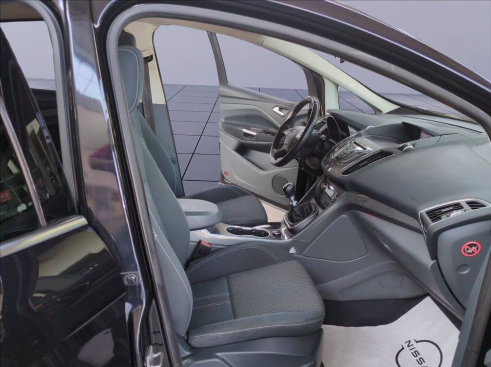 Ford C-Max usata a Milano (13)