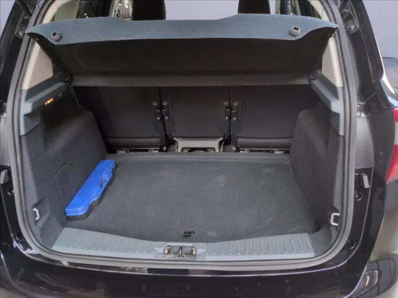 Ford C-Max usata a Milano (14)