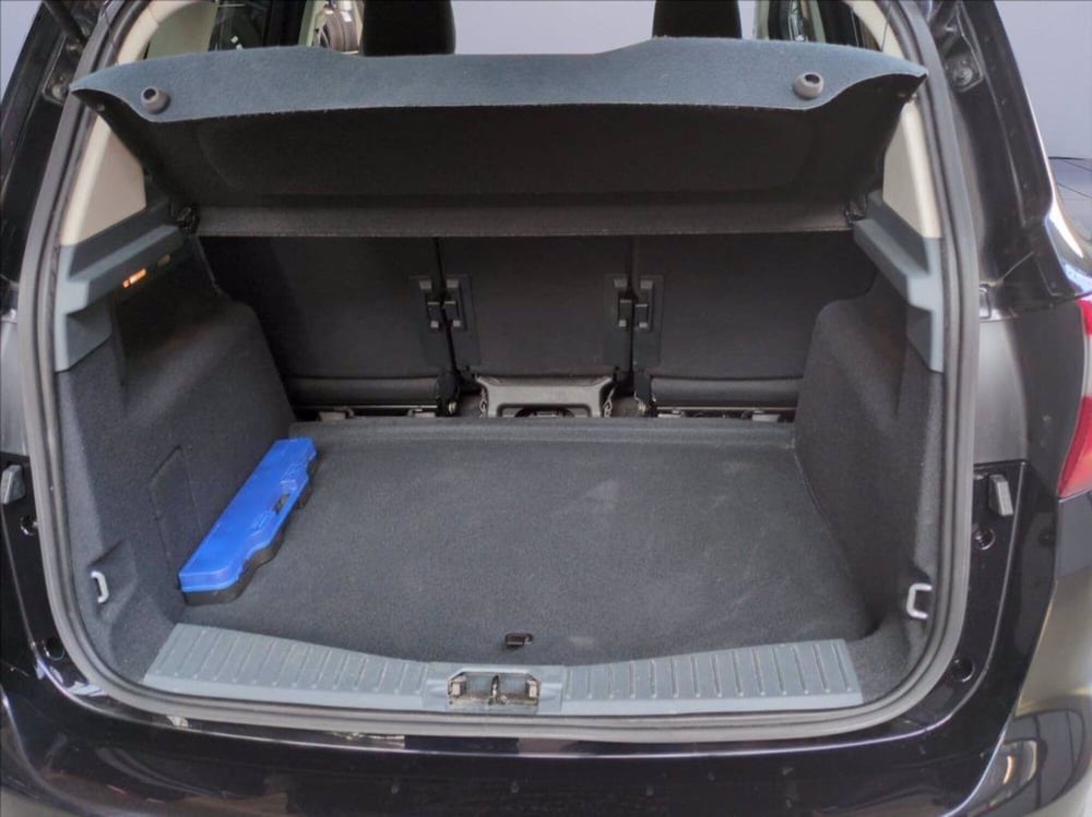 Ford C-Max usata a Milano (14)
