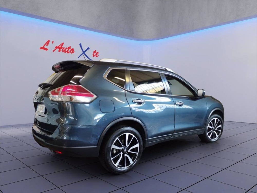 Nissan X-Trail usata a Milano (4)