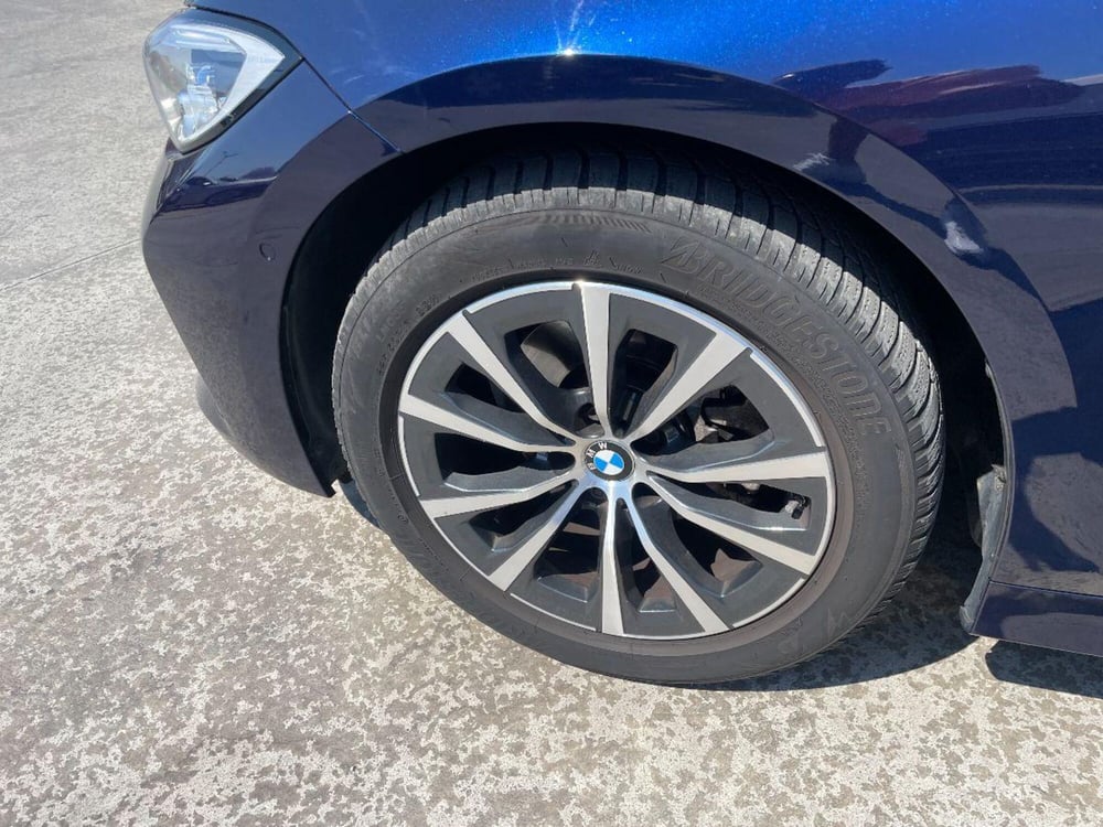 BMW Serie 3 Touring usata a Lecce (6)