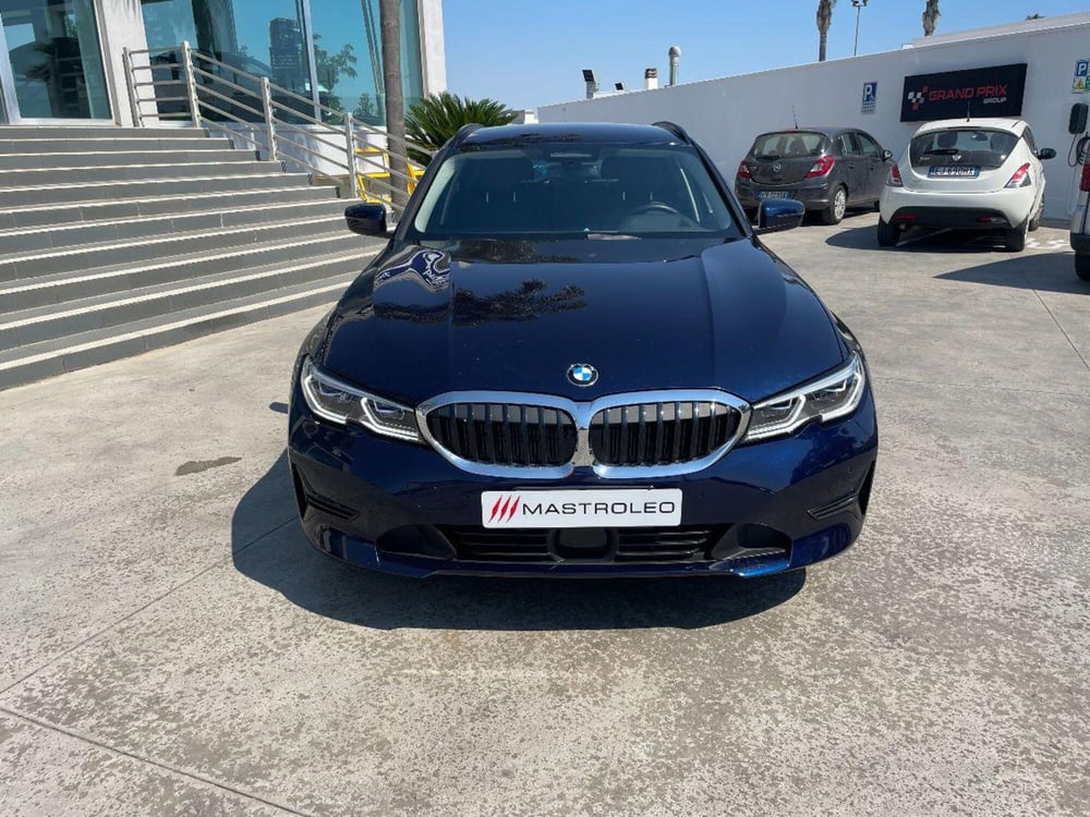 BMW Serie 3 Touring usata a Lecce (7)