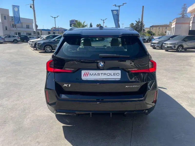 BMW X1 usata a Lecce (12)