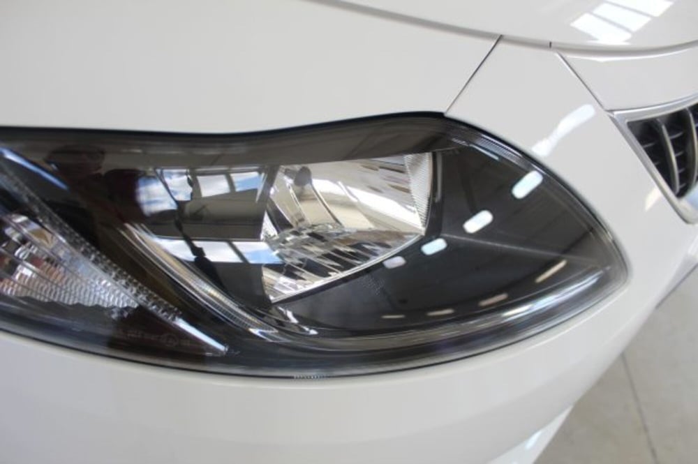 Lancia Ypsilon usata a Terni (19)