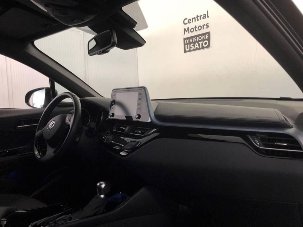 Toyota Toyota C-HR usata a Torino (9)