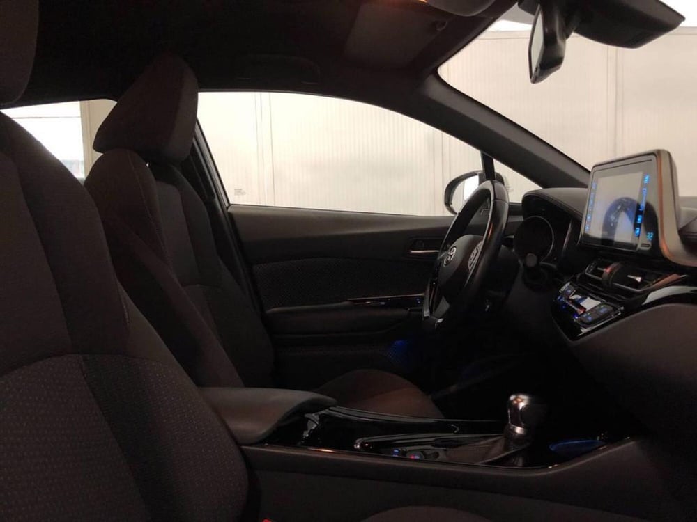 Toyota Toyota C-HR usata a Torino (7)
