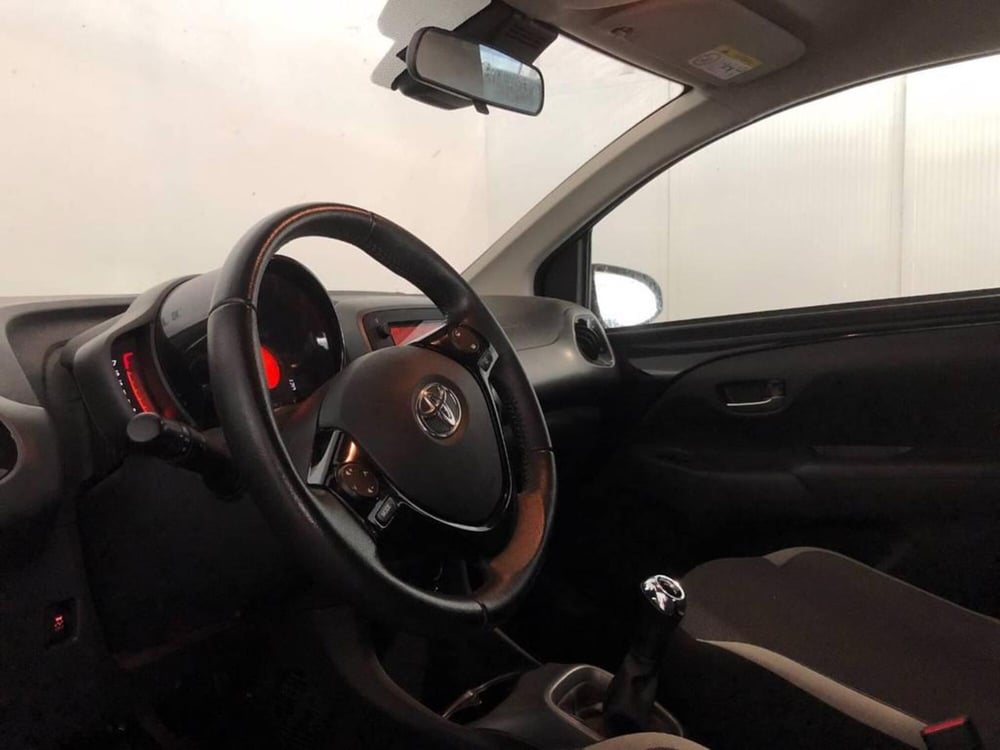 Toyota Aygo usata a Torino (10)