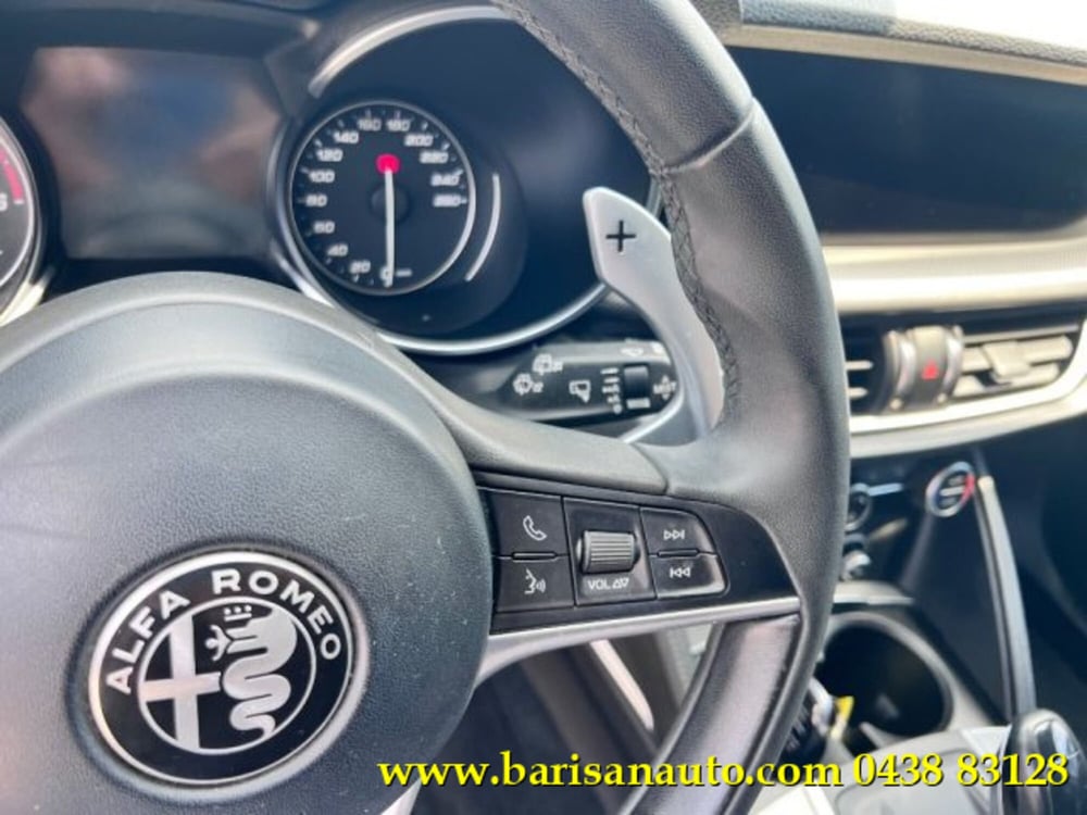 Alfa Romeo Stelvio usata a Treviso (11)