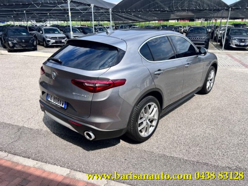 Alfa Romeo Stelvio usata a Treviso (3)