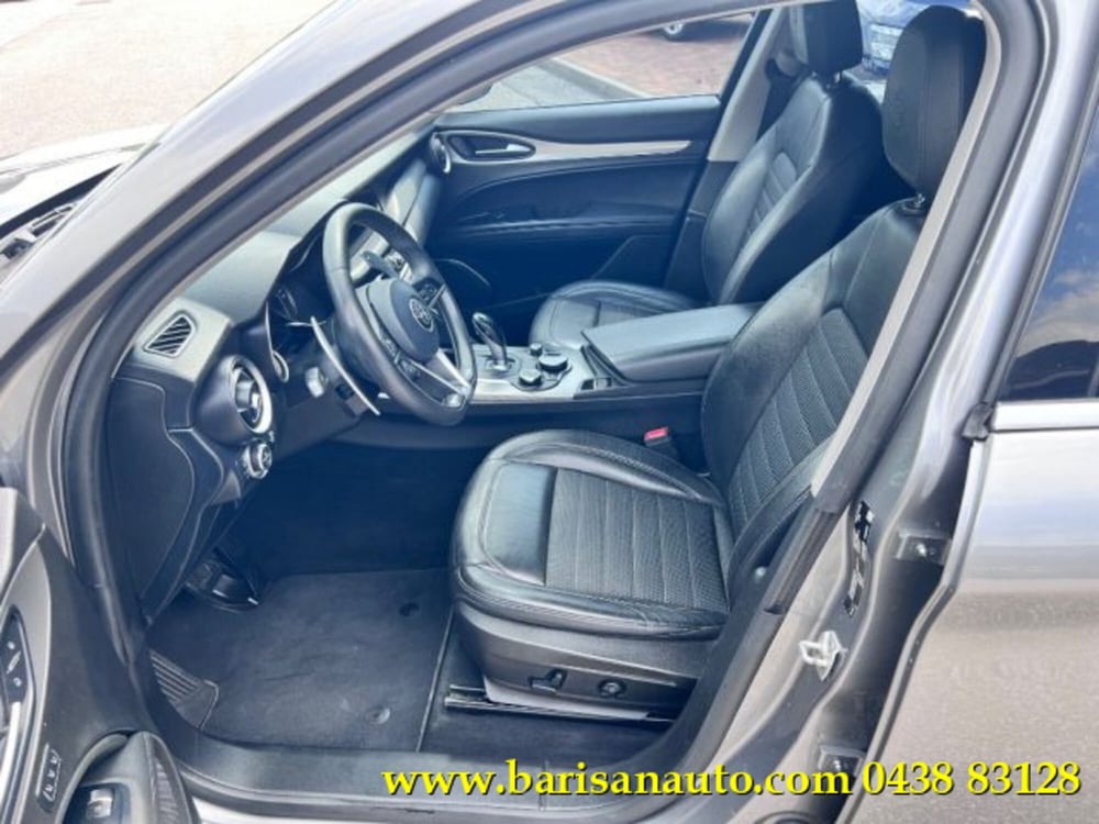 Alfa Romeo Stelvio usata a Treviso (5)