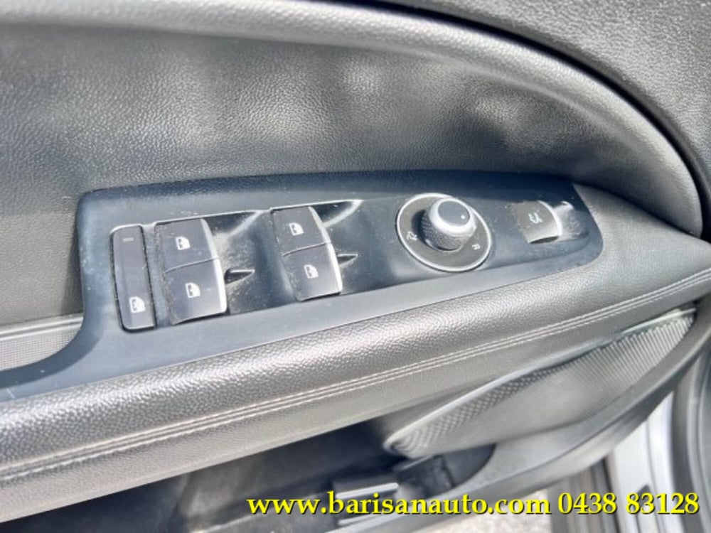 Alfa Romeo Stelvio usata a Treviso (9)