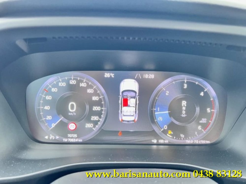 Volvo XC40 usata a Treviso (13)