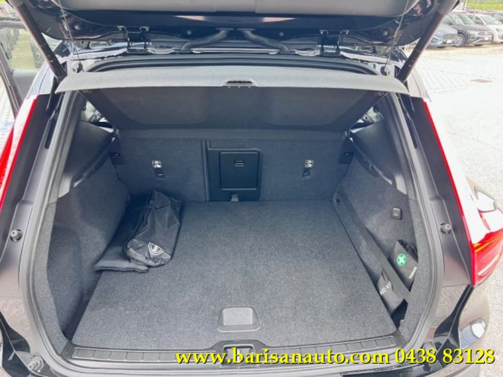 Volvo XC40 usata a Treviso (9)
