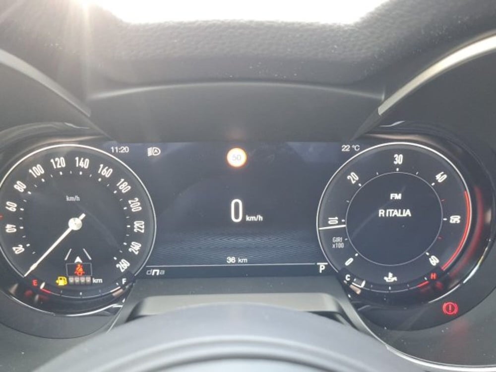 Alfa Romeo Stelvio nuova a Monza e Brianza (10)