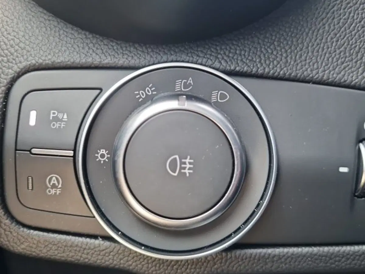 Alfa Romeo Stelvio nuova a Monza e Brianza (20)