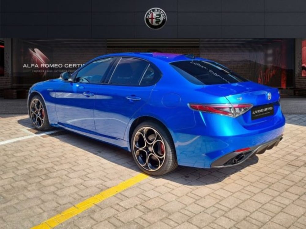 Alfa Romeo Giulia nuova a Monza e Brianza (7)