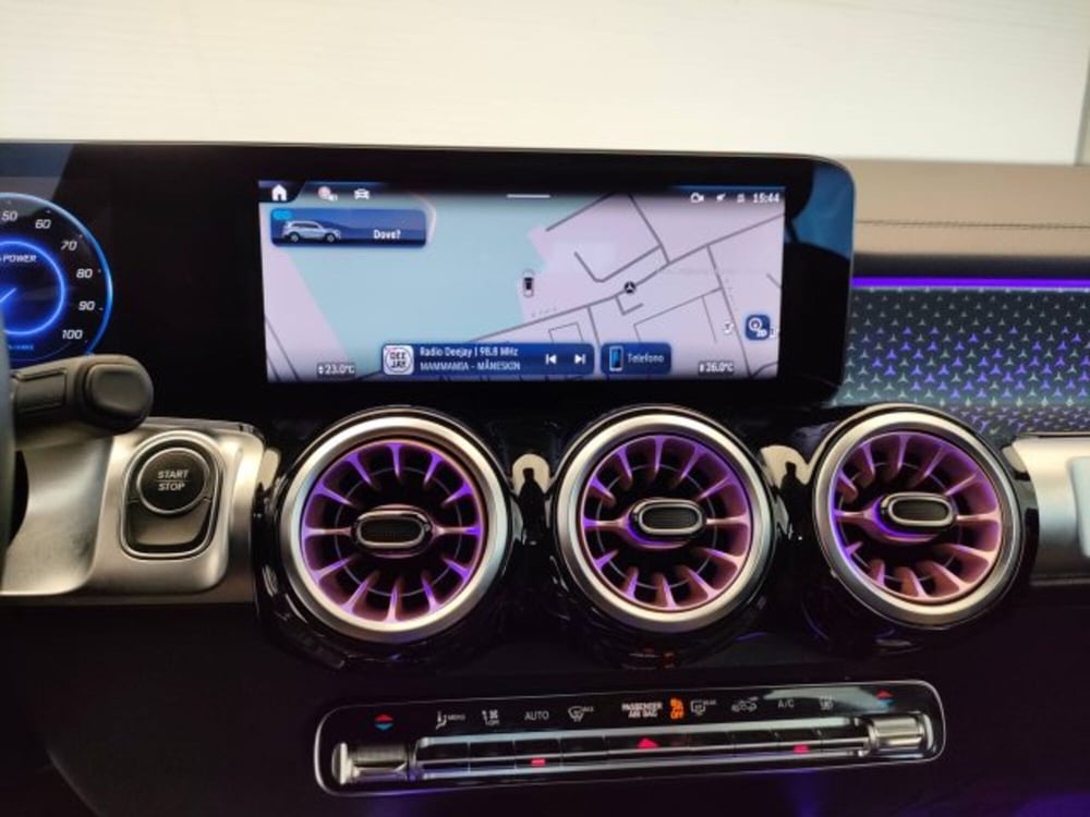 Mercedes-Benz EQB usata a Teramo (12)