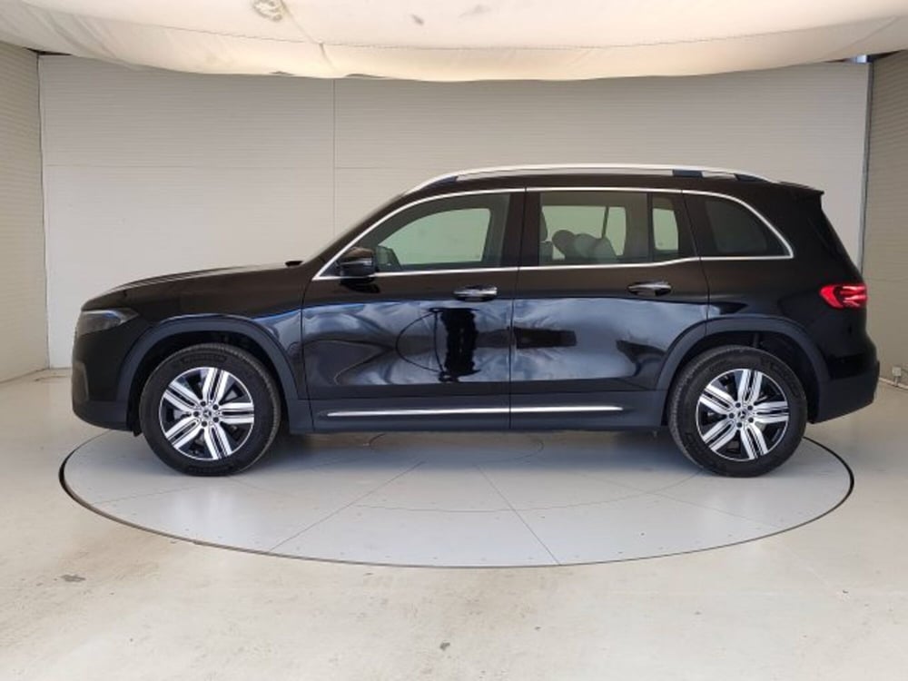 Mercedes-Benz EQB usata a Teramo (3)