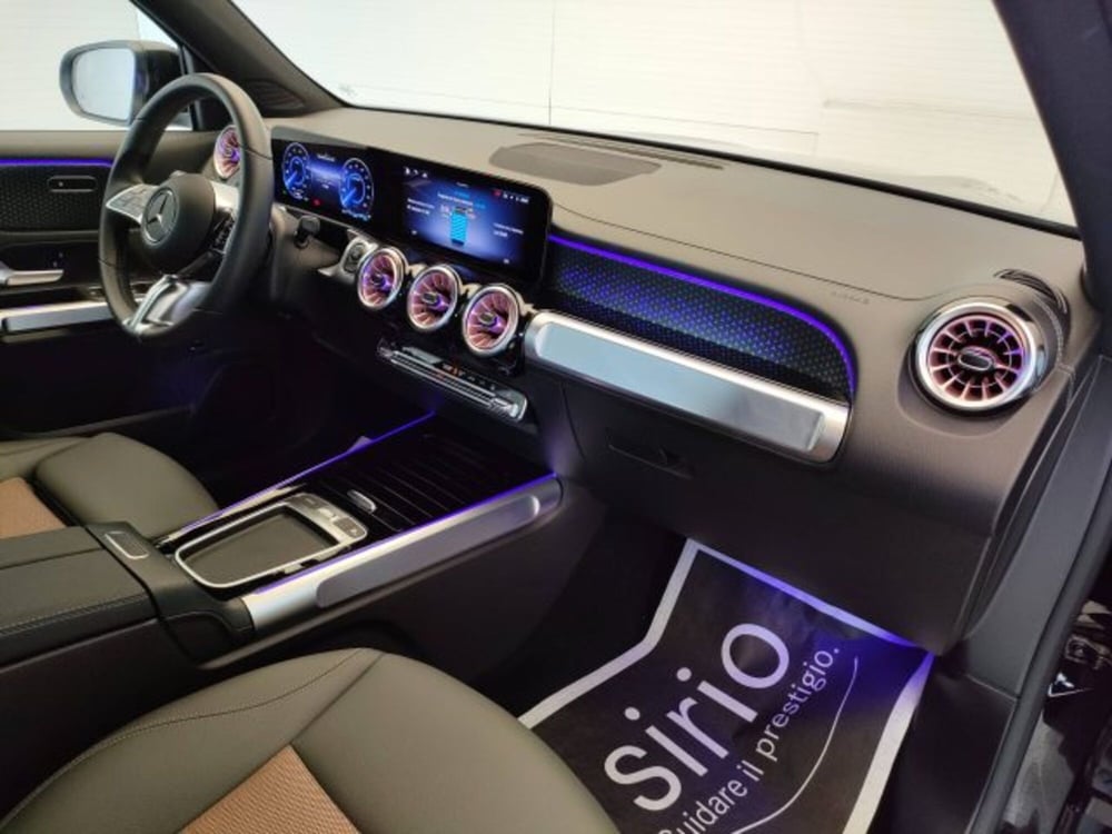 Mercedes-Benz EQB usata a Teramo (8)