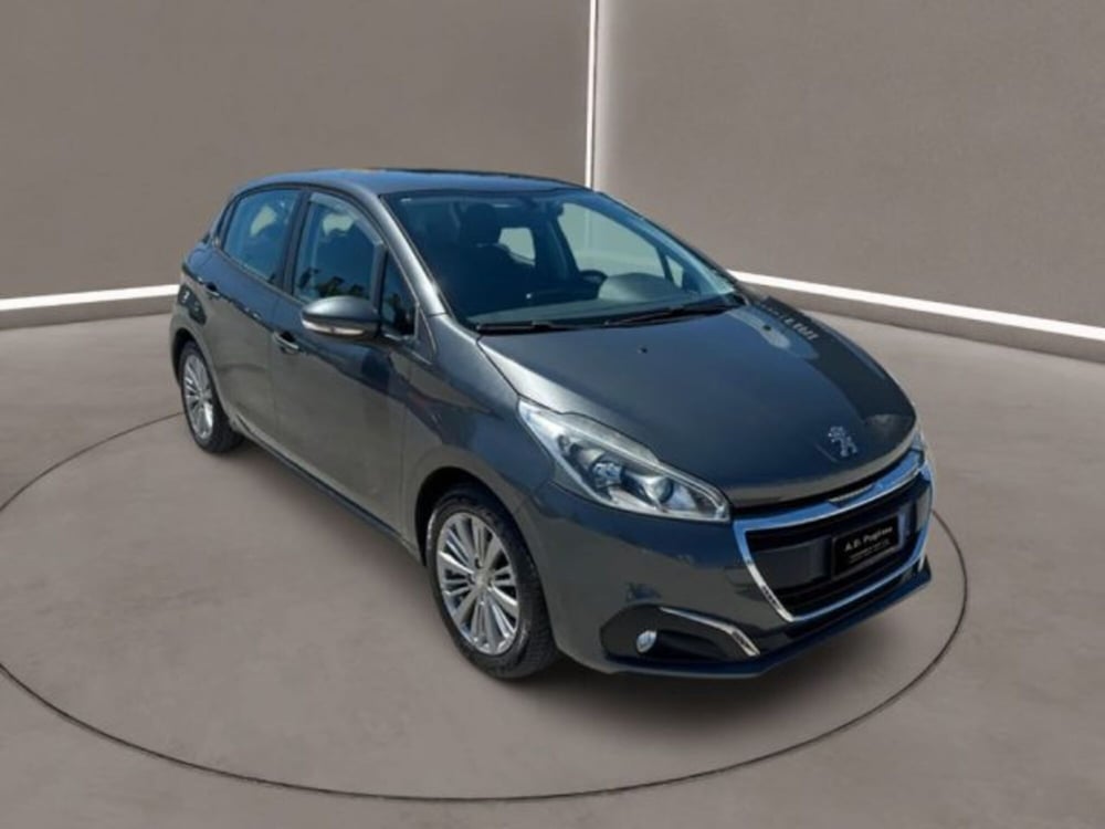Peugeot 208 usata a Caltanissetta