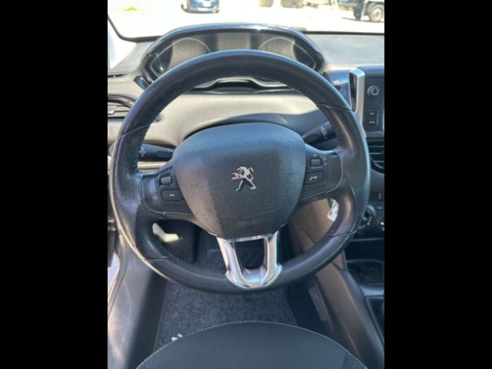 Peugeot 208 usata a Caltanissetta (12)