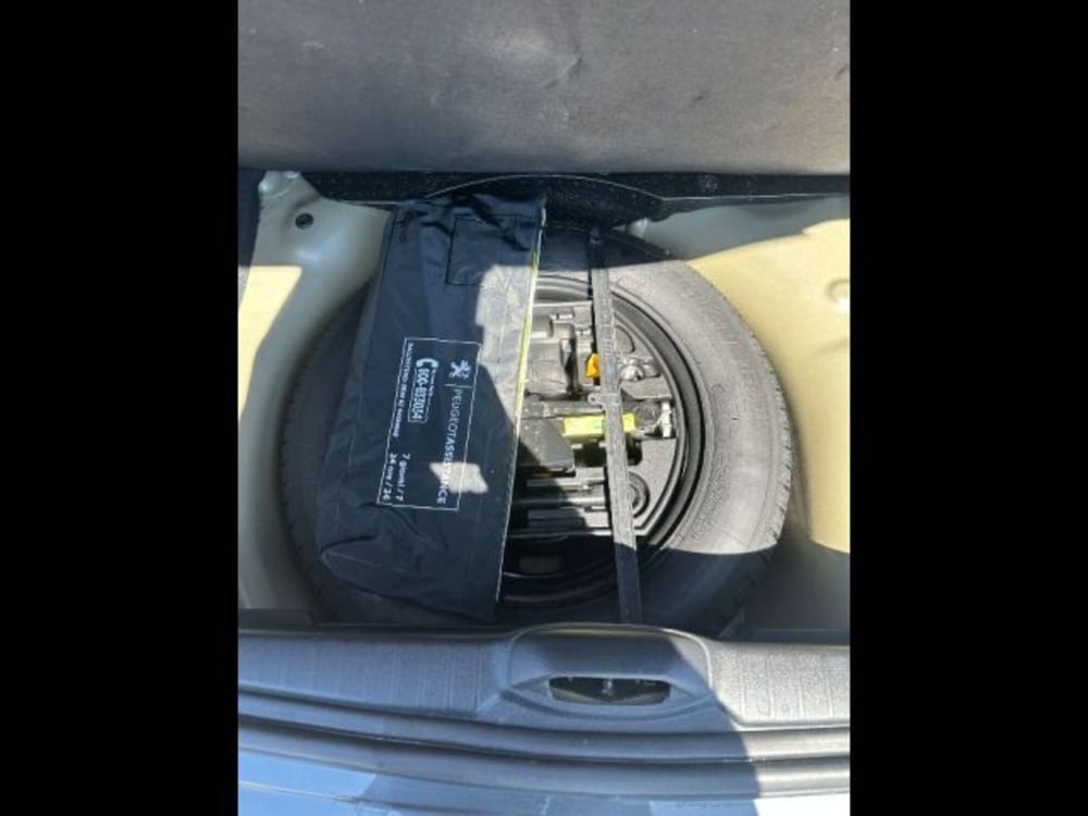 Peugeot 208 usata a Caltanissetta (15)